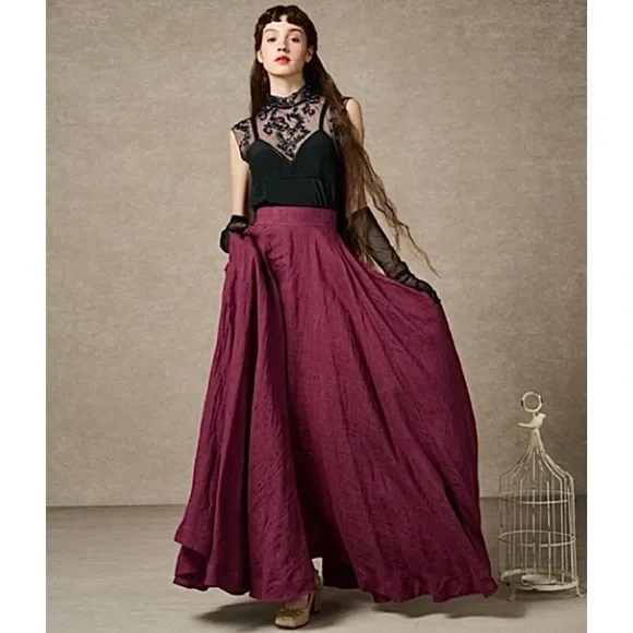 Cherry 22 Maxi Linen Skirt - Plum - Picture 5 of 9